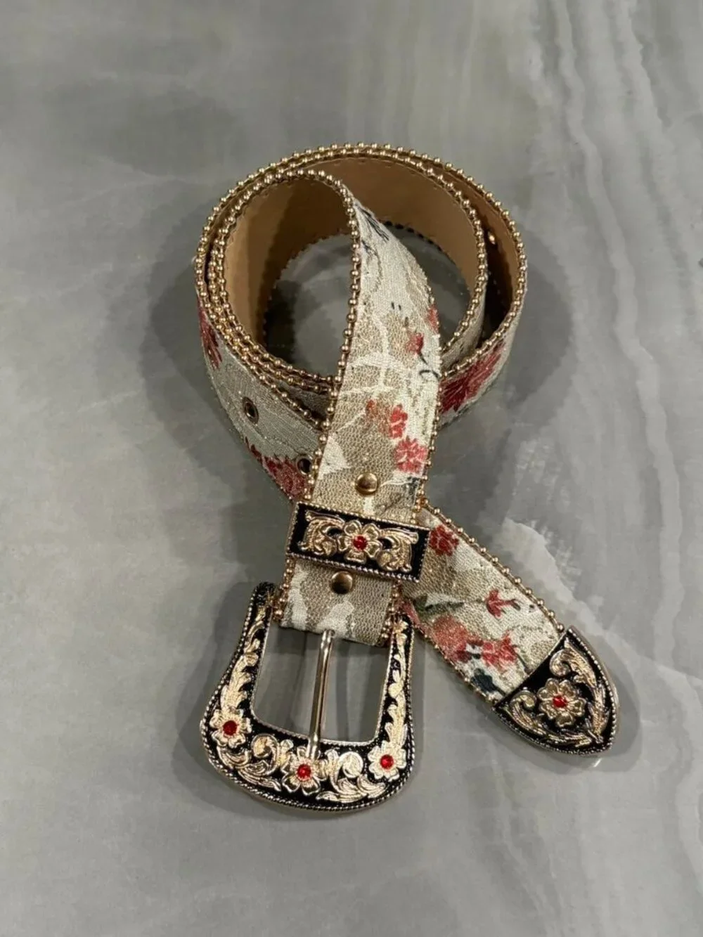 Cream Floral Tapestry Western Ruby Buckle Belt